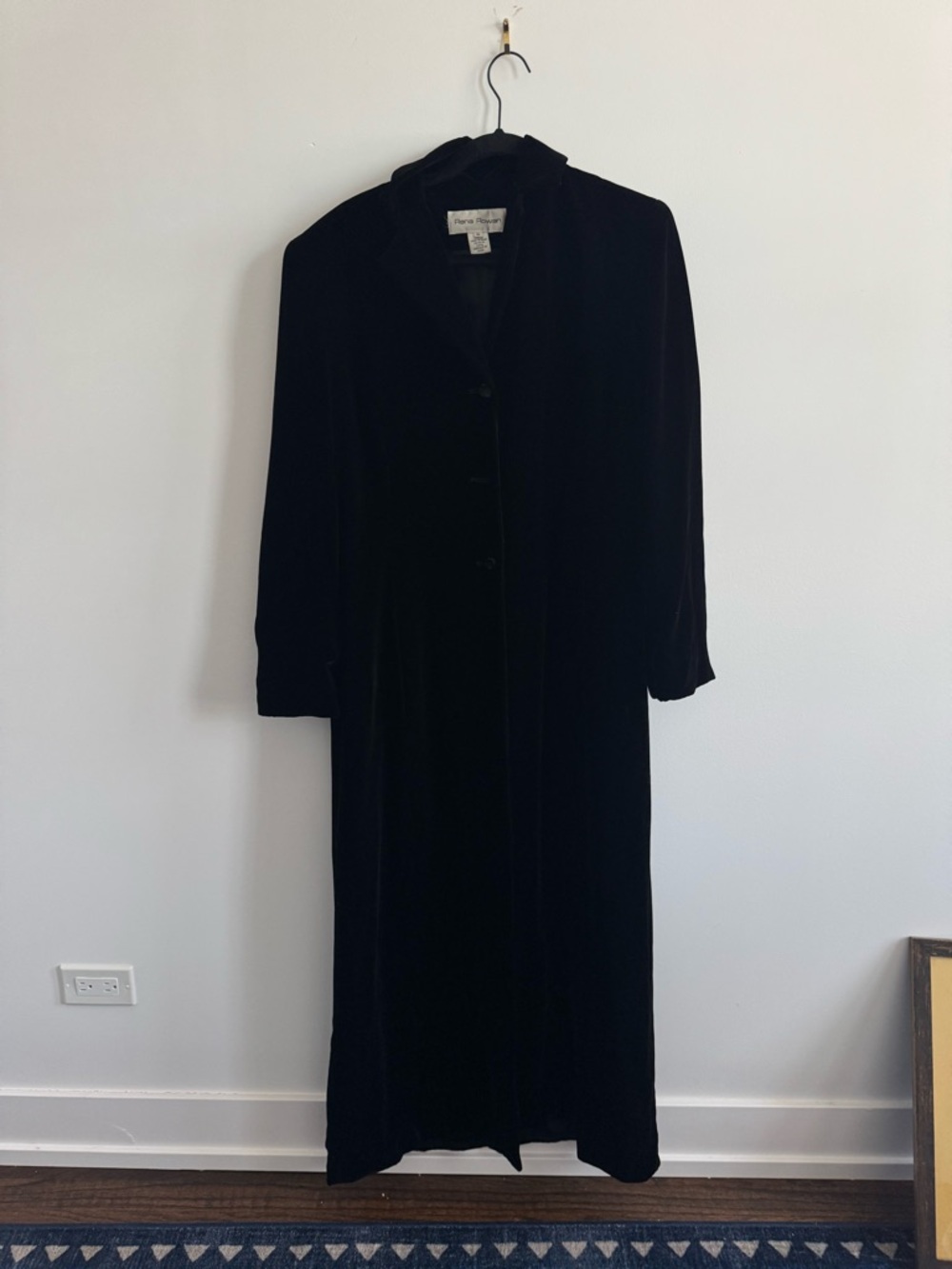 Rena Rowan Black Long Velvet Button-Front Dress